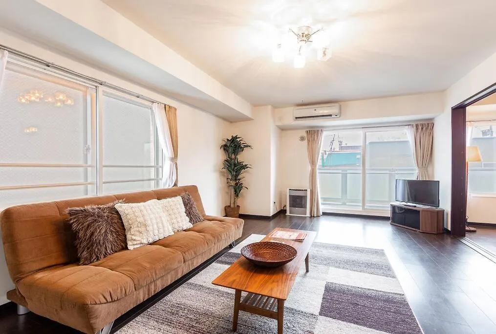 Fantasy Apartment Sapporo 0*,